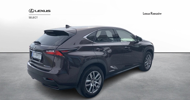 Lexus NX cena 114900 przebieg: 125514, rok produkcji 2015 z Sztum małe 277